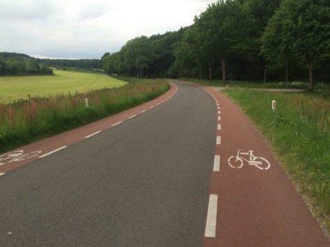 A07516B7-3BA2-4E9B-8F67-188E49DC61BA