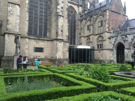 A9636DC5-FFBC-4588-8716-3D31DA825081